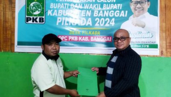 Ambil Formulir Pendaftaran, Kaharuddin Siap Tampil Warnai Pilkada Banggai