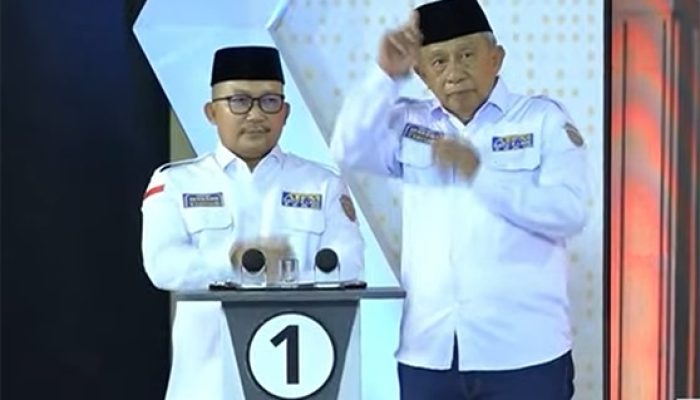 Banggai Sudah Bangkit, Banggai Sudah Hebat ! Closing Stetment Memukau AT-FM Pada Debat Kandidat
