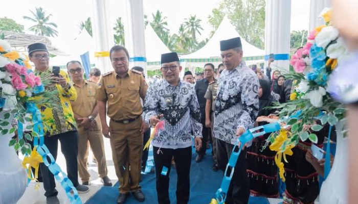 Tingkatkan Kualitas Pelayanan Publik Bupati Amirudin Resmikan Kantor Dinas Pendidikan dan Kebudayaan
