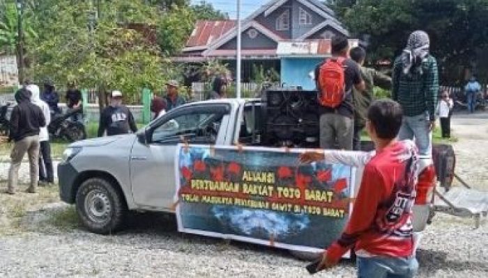 Aliansi PR Tobar Geruduk Kantor Camat, Masa Aksi Ajukan 4 Poin Tuntutan, Camat Tolak Rencana Perkebunan
