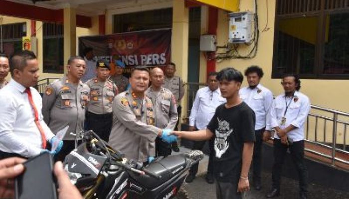 Polres Morowali Utara Ungkap Kasus Curanmor di Desa Bunta, Kapolres Serahkan Kembali Motor Korban
