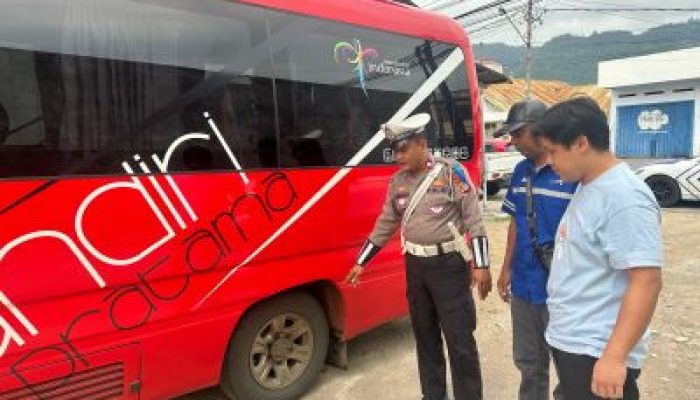 Satlantas Polres Banggai, Periksa Kelaikan Bus Dalam Operasi Keselamatan Tinombala 2025