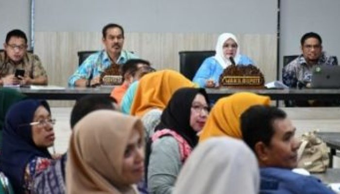 Wakil Bupati Touna Surya S.Sos Hadiri Rapat Pembahasan Efisiensi Belanja Daerah Tahun 2025