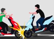 Hindari ‘Polisi Tidur’ di Jalan Lingkar Batui, Dua Motor Tabrakan