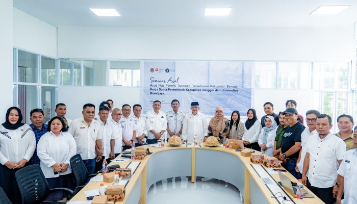 Wabup Banggai Buka Seminar Awal Roadmap Potensi Tanaman Perkebunan