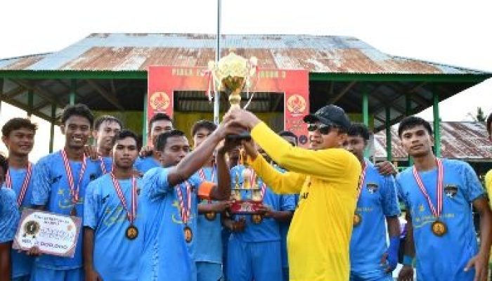 Turnamen Piala Kemerdekaan, Di Kecamatan Ulubongka Di Tutup, Bupati Ilham Lawidu : Bulan Agustus Dispora Touna Segera Dibentuk