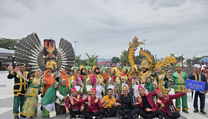 Disdikbud Banggai Tampilkan Budaya Banggai di Karnaval Budaya HUT Sulteng